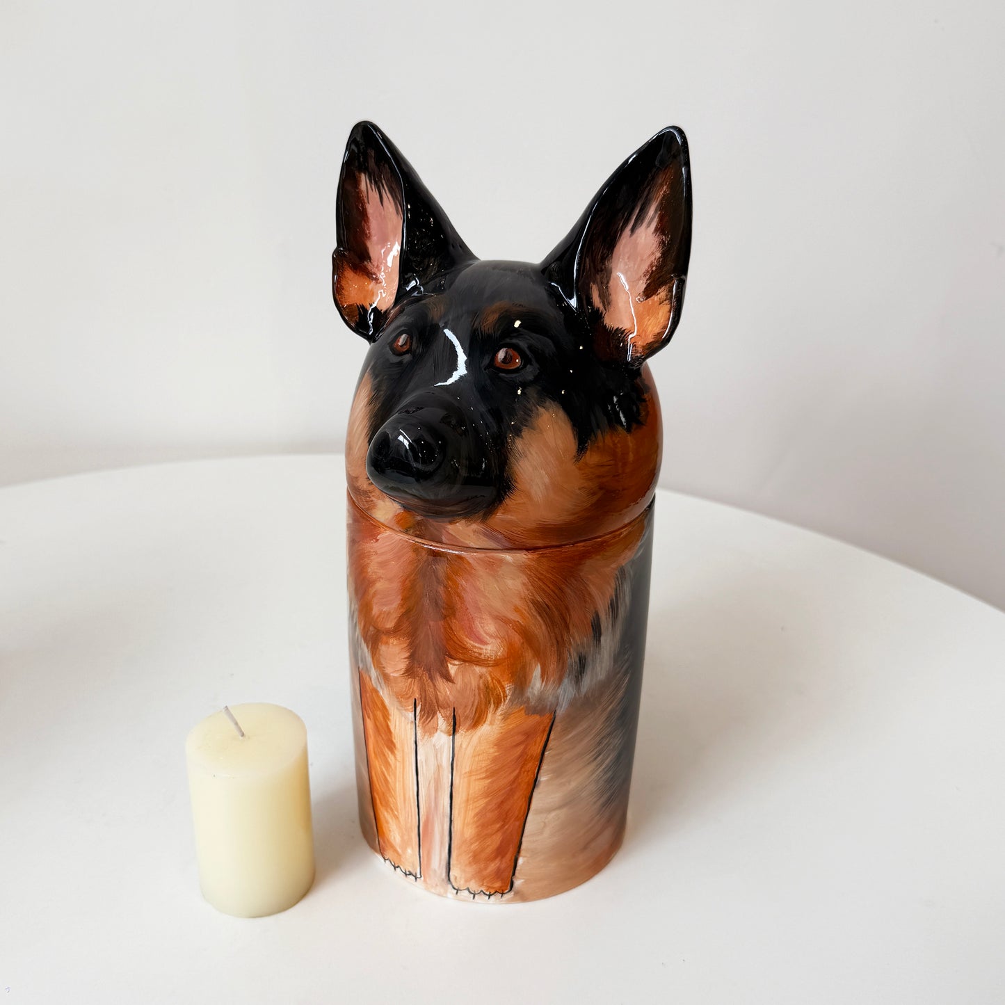 Custom Hand-painted Dog Memorial Urn - Ceramic Pet Portrait Keepsake for Dog Lover